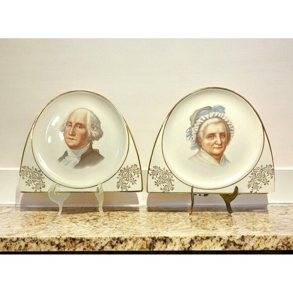 George & Martha Washington Commemorative Portrait Plates w/22 Carat Gold Accents - Picture 1 of 12